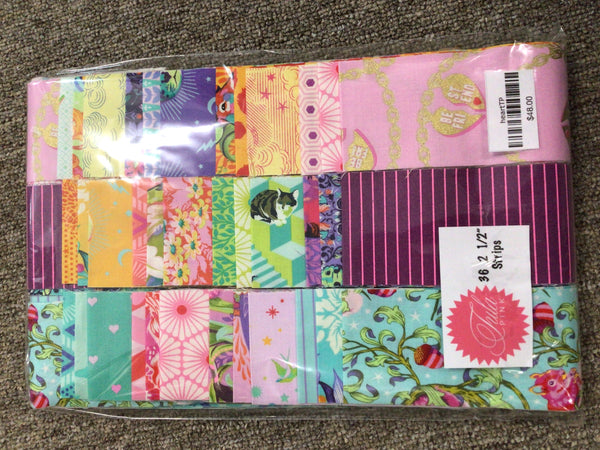 36 2 1/2” strips Tula - heartstrings pack