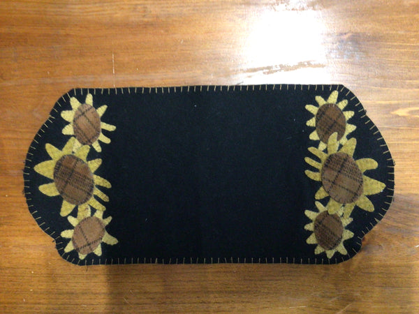 SUNFLOWER TRIO CANDLE MAT - wool kit