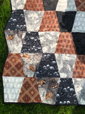 JUMBO THIMBLES MOUNTAINS CALLING - lap size quilt kit