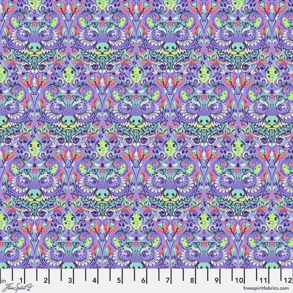 TINY BEASTS (PWTP180.GLIMMER) - fabric price per 1/4 meter